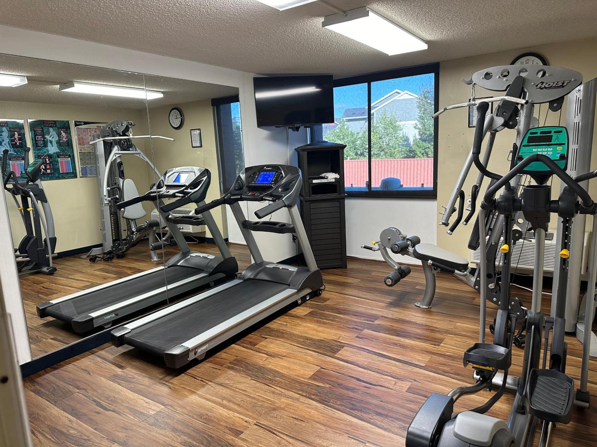 Quality Inn & Suites Эверетт Экстерьер фото